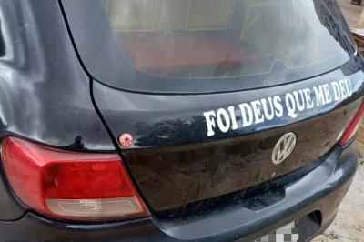 PRF recupera carro furtado que ostentava placas falsas em Alagoinhas