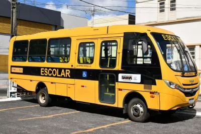 Alagoinhas recebe novo ônibus escolar e reforça o transporte de alunos no município