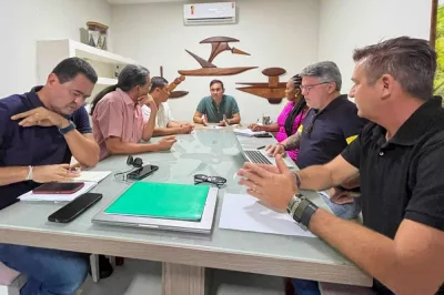 Prefeito Gustavo Carmo discute instalação de refinaria de petróleo em Alagoinhas