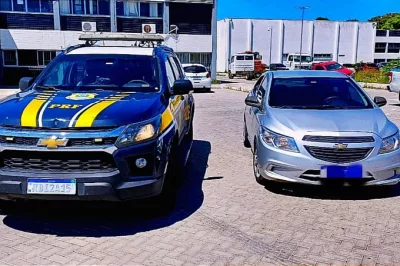 Carro roubado em MG é recuperado pela PRF na BR 101