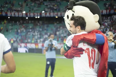 Bahia vence Ceará e sai da zona de rebaixamento no Brasileirão