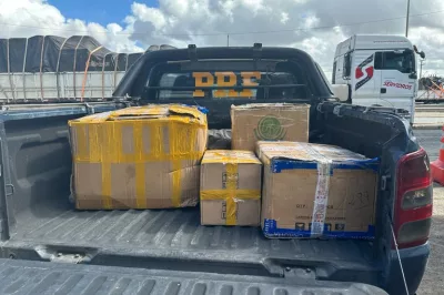 PRF apreende grande quantidade de mercadorias irregulares em Feira de Santana