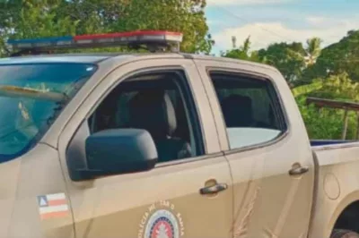 Homens com mandados de prisão em aberto são presos pela PM em Alagoinhas