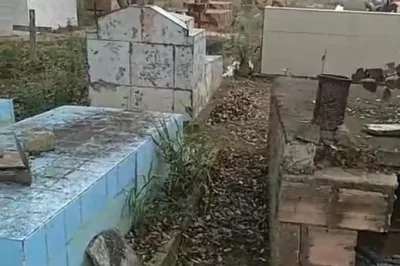 Moradores denunciam violação de túmulos para supostos rituais em cemitério de Vitória da Conquista