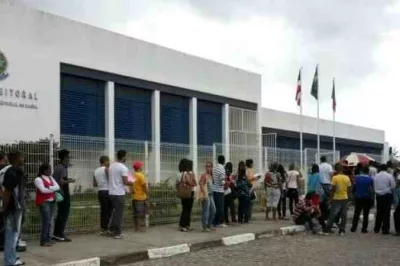 TRE-BA realiza plantão em Alagoinhas para regularização de títulos eleitorais