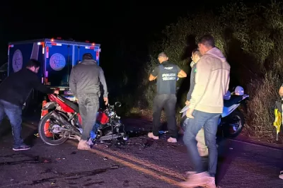 Acidente entre motocicletas deixa dois mortos e um ferido na BR-420
