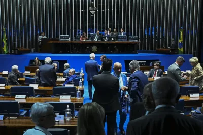 Senado aprova projeto que torna homicídio em escola crime hediondo