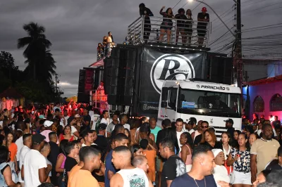 Shows e arrastão encerram as comemorações pelo aniversário de Alagoinhas