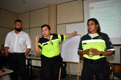Alagoinhas: Seduc realiza campanha de segurança no transporte escolar da rede municipal