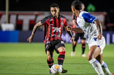 Vitória perde para o Confiança e está eliminado da Copa do Nordeste