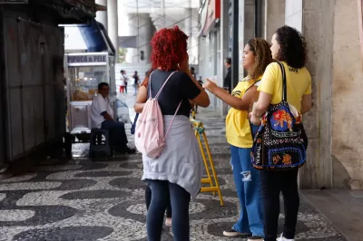 MEC quer estender Pé-de-Meia a todos do ensino médio da rede pública