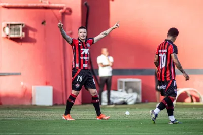Vitória encerra jejum com vitória magra sobre o Red Bull Bragantino