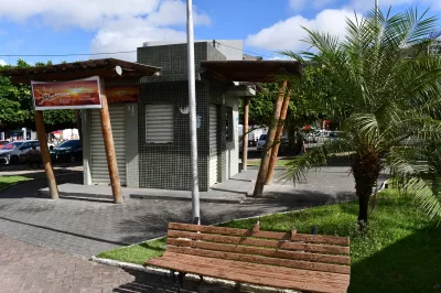 Alagoinhas: Prefeitura faz atualização cadastral de comerciantes de boxes do Município