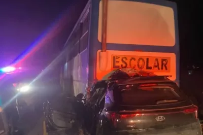 Acidente com ônibus de romeiros que voltavam da Lapa deixa motorista em estado grave