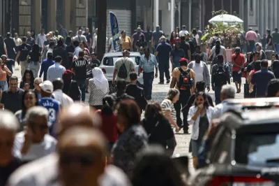 Desemprego cai em 18 estados no segundo trimestre, diz IBGE