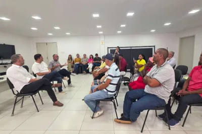Alagoinhas: Gustavo Carmo reúne moradores do DISAI e nega intenção de desocupação