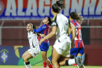 No Carneirão, Bahia derrota Atlético-MG e avança na Copa do Brasil Feminina