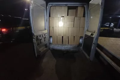 Alagoinhas: PRF apreende cerca de 2,6 milhões de cigarros contrabandeados