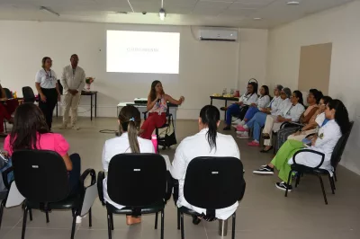 Alagoinhas: Profissionais de saúde recebem treinamento para assistência humanizada a pais em luto