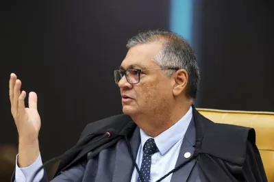 Dino diz que pagamento de novos penduricalhos está proibido