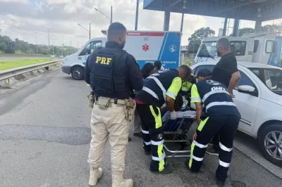 PRF participa de parto inesperado na BR 324