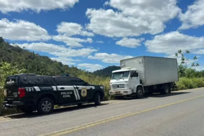 Veículo e carga roubada são recuperados em Ibirapitanga