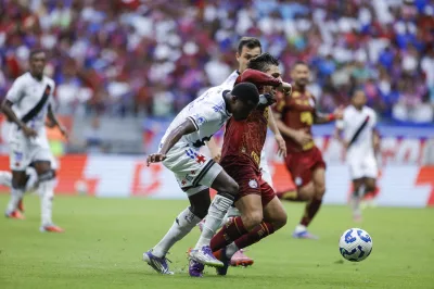 Bahia domina o Vasco na Fonte Nova e segue vivo na briga pelo G-5