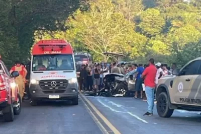 Acidente envolvendo dois carros deixa quatro feridos em Vera Cruz
