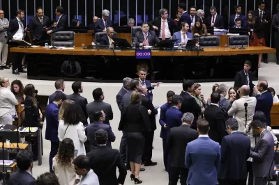 Congresso aprova LDO com superávit de R$ 34 bilhões em 2026