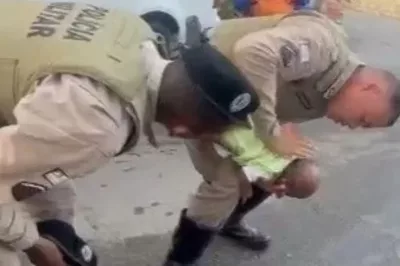PMs aplicam manobra de Heimlich e salvam bebê engasgado em Itinga