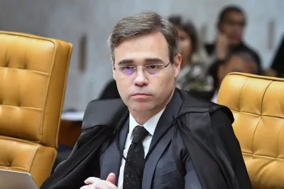 Avião com André Mendonça apresenta falha mecânica e tem decolagem abortada