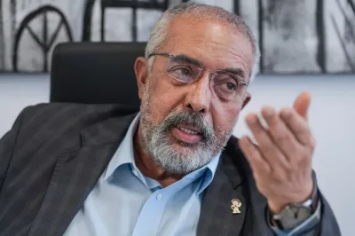 Não há mais razão para manter escala 6×1 e jornada de 44h, diz senador