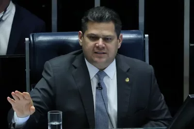 Alcolumbre mantém sessão da CPMI do INSS que quebrou sigilo de Lulinha