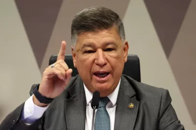 CPMI pede ao STF revisão de decisão que barrou depoimento de Vorcaro
