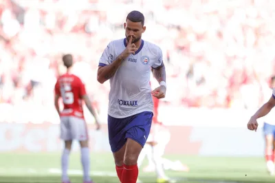 Bahia vence o Inter no Beira-Rio e segue firme na parte de cima do Brasileirão