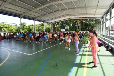 Aulão de Ritbox reúne público na Praça dos Esportes em celebração ao Mês da Mulher