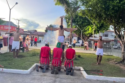 Via Sacra emociona fiéis e resgata a história de Cristo no distrito de Riacho da Guia