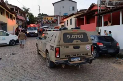 Carro desgovernado invade casa e mata duas pessoas na Bahia