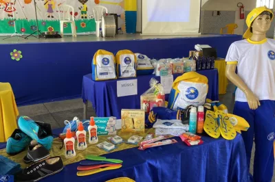 Estudantes do projeto AABB Comunidade são contemplados com novos kits escolares, de higiene e esportivos