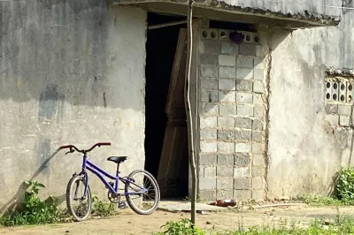 Casal e filho de 1 mês são mortos a tiros após terem casa invadida em Alagoinhas