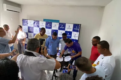 Gustavo Carmo assina ordem de serviço para requalificação de USF no Mangalô