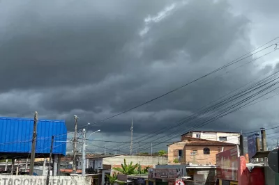 Inmet emite alerta de chuvas intensas para 133 cidades da Bahia