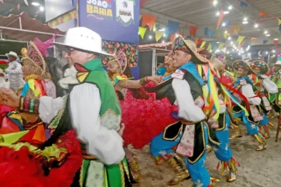 São João da Bahia tem shows de Alceu Valença, Dorgival Dantas e Falamansa confirmados; saiba mais